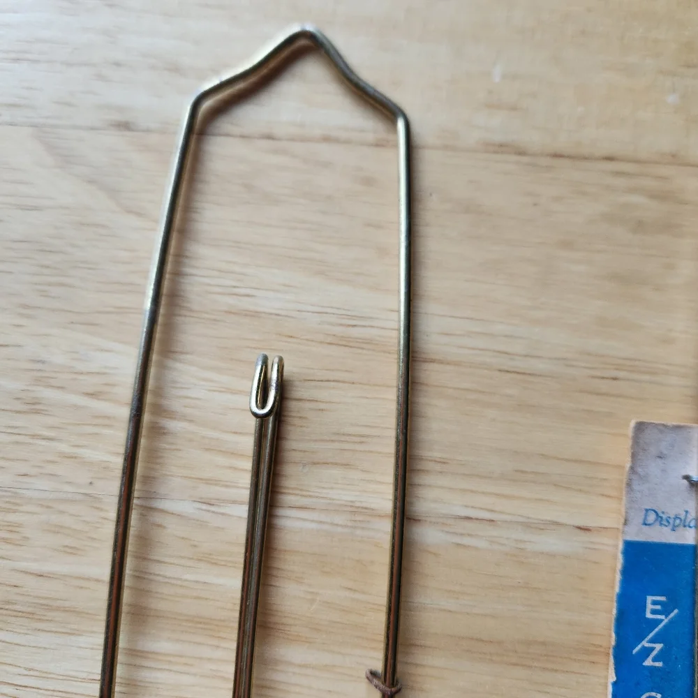 Lot of 3 Vintage Plate Hangers